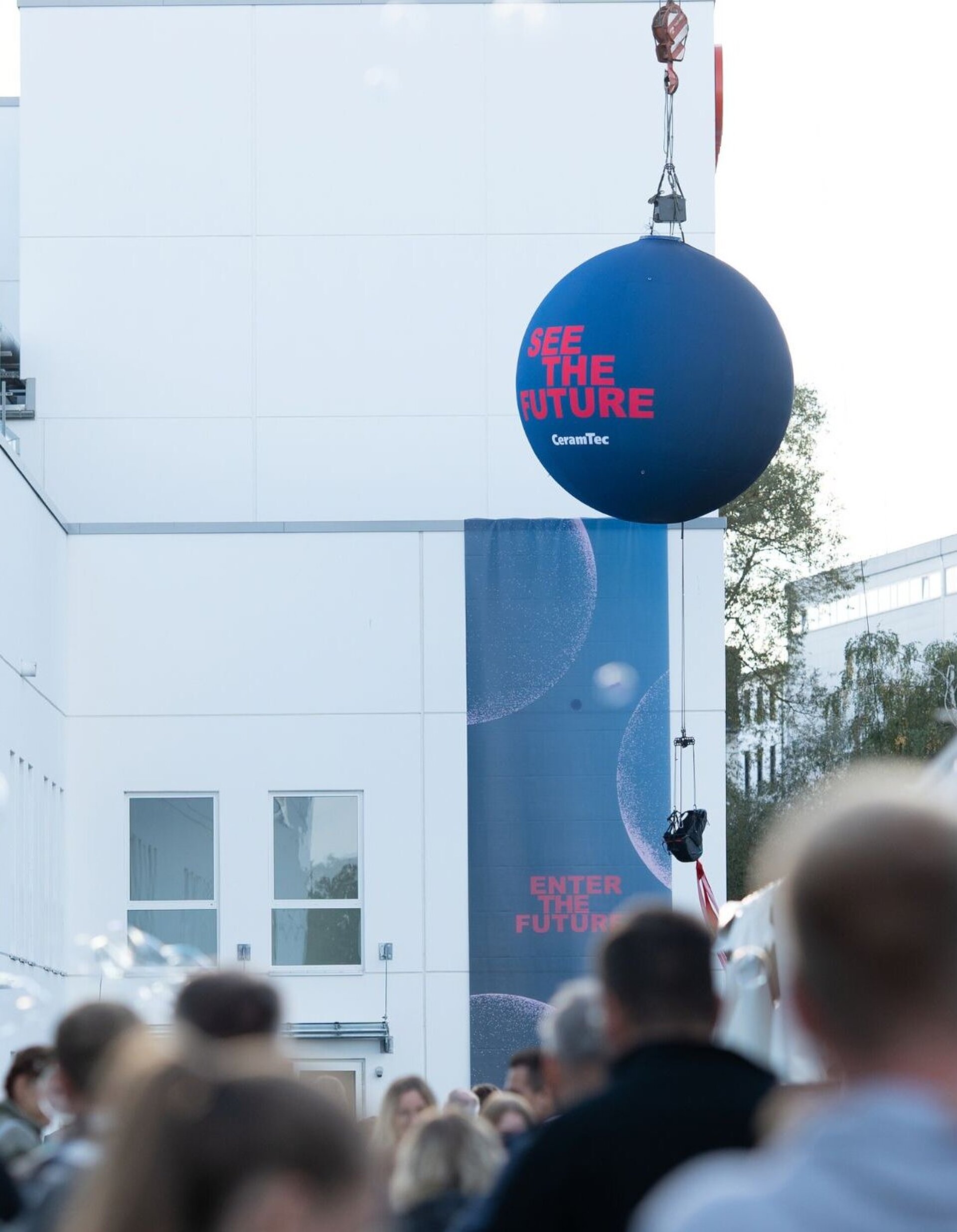 Guests at the opening of CeramTec’s medical technology facility in Marktredwitz