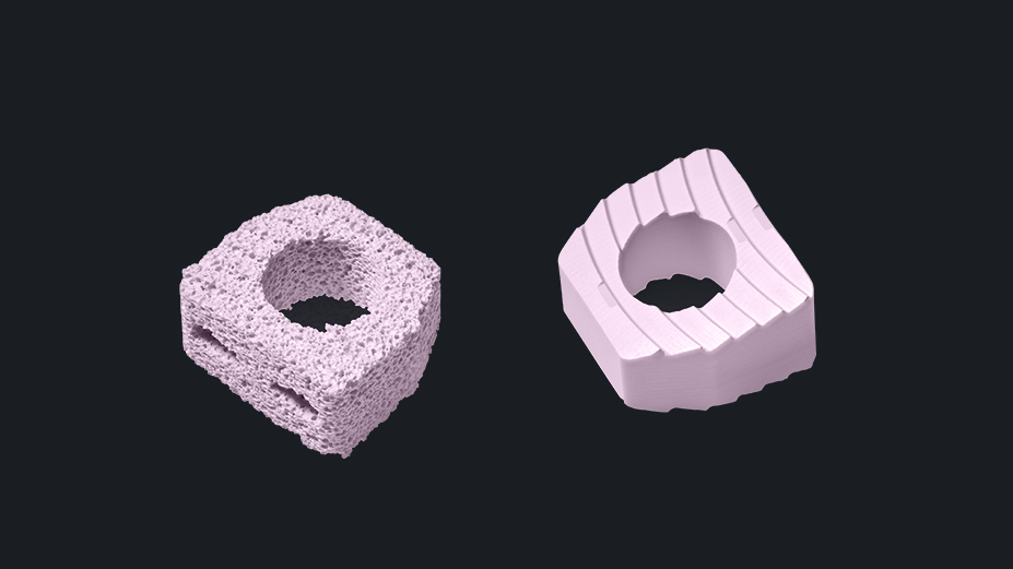 Zwei poröse keramische Wirbelsäulen-Cages – einer mit rauer Oberfläche, der andere mit glattem, segmentiertem Design – veranschaulichen innovative Materialien für Wirbelsäulenfusionsverfahren.